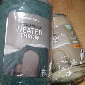 Microplush Heated Throw